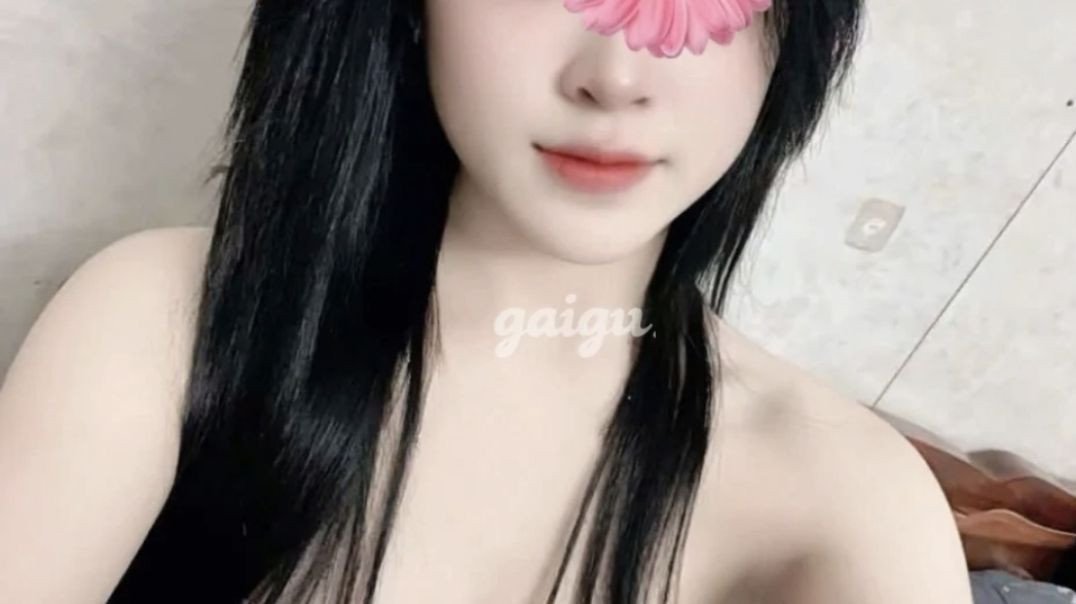 ⁣Bé gấu đang là gái gọi tại ngõ 43 Trung Kính, Trung Hòa, Cầu Giấy, Hà Nội
